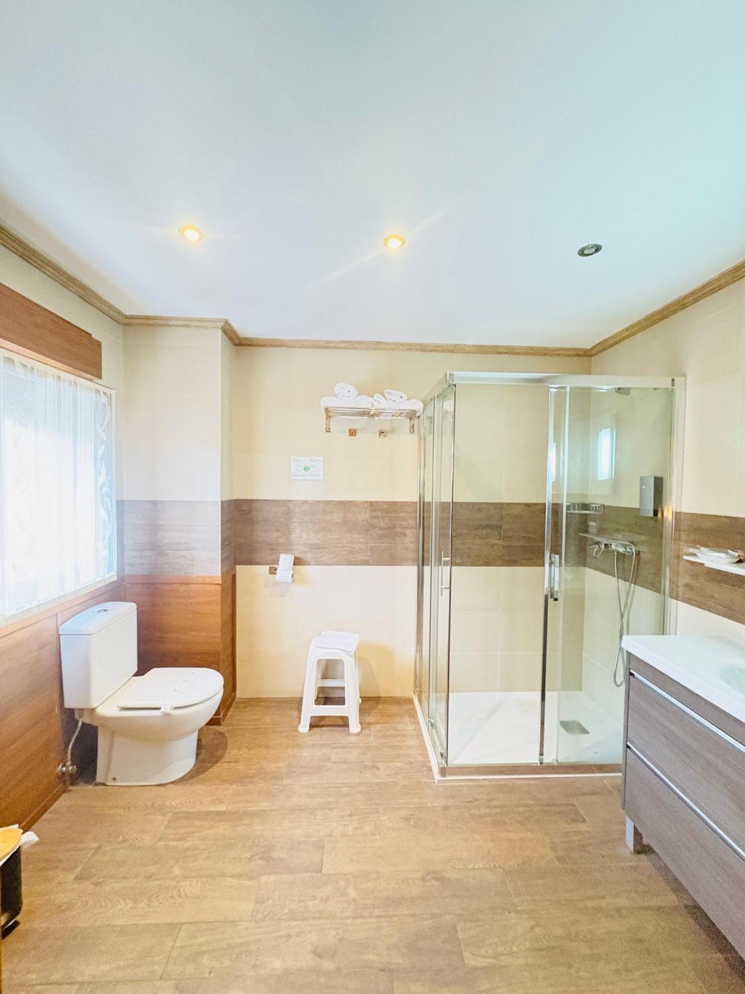 Oianume Hotel Urnieta Luaran gambar